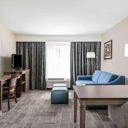 Hampton Inn & Suites Chapel Hill/Durham Zewnętrze zdjęcie