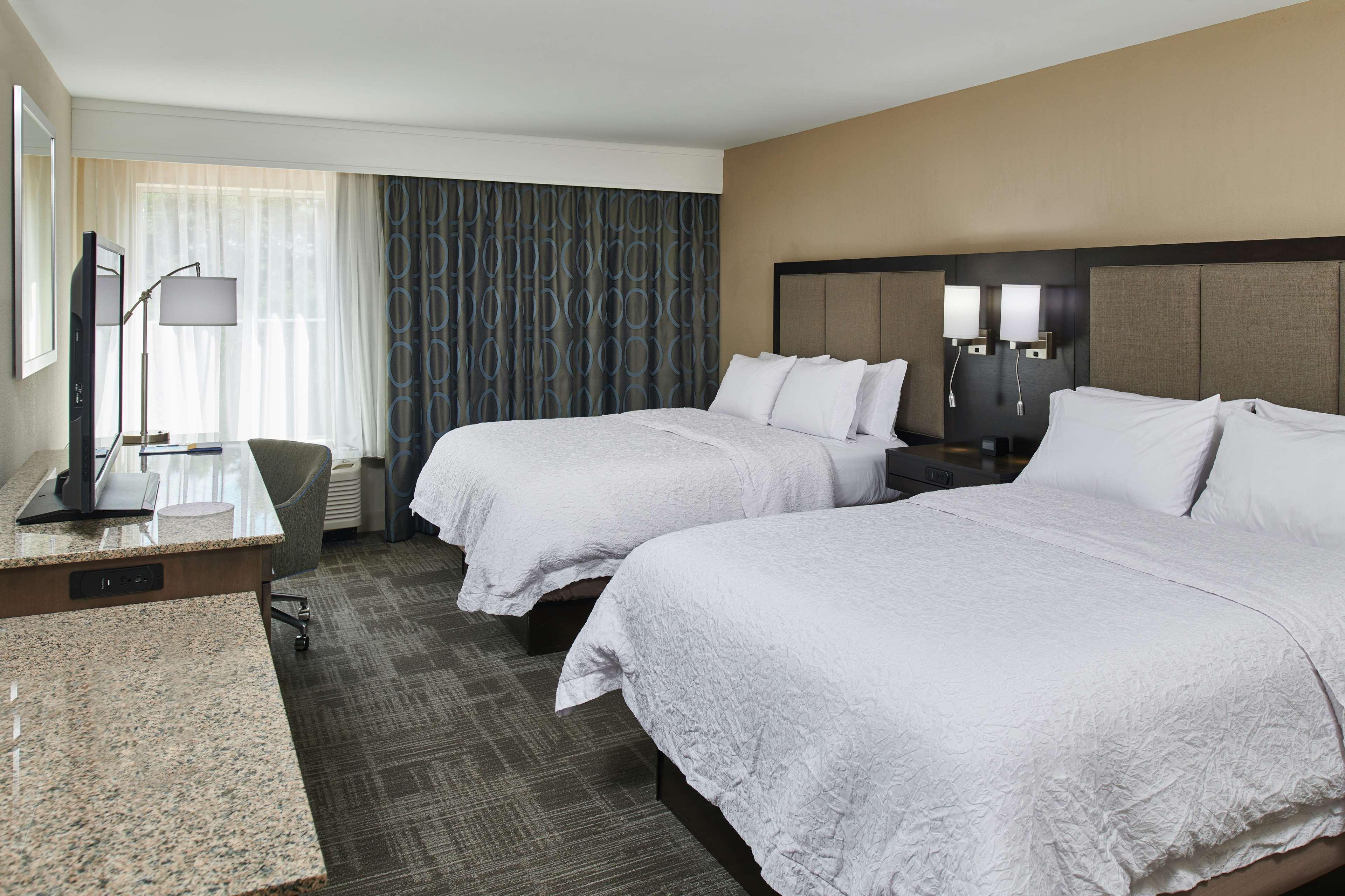 Hampton Inn & Suites Chapel Hill/Durham Zewnętrze zdjęcie