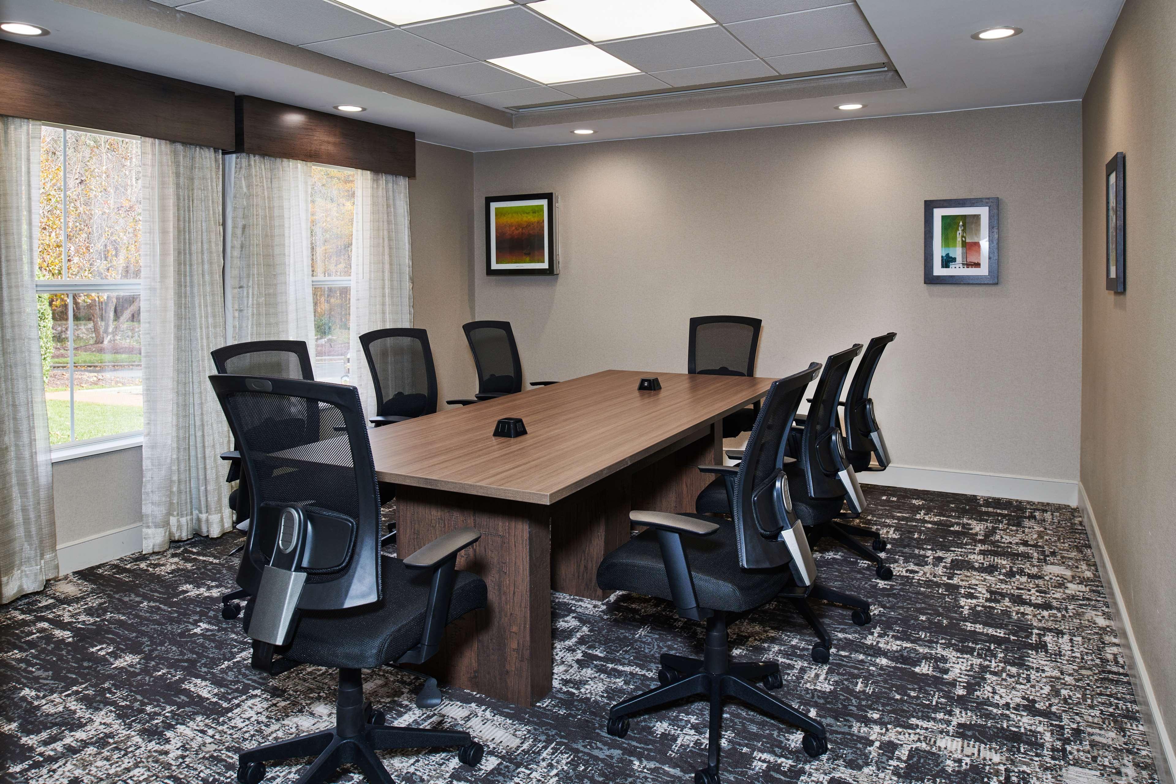 Hampton Inn & Suites Chapel Hill/Durham Zewnętrze zdjęcie