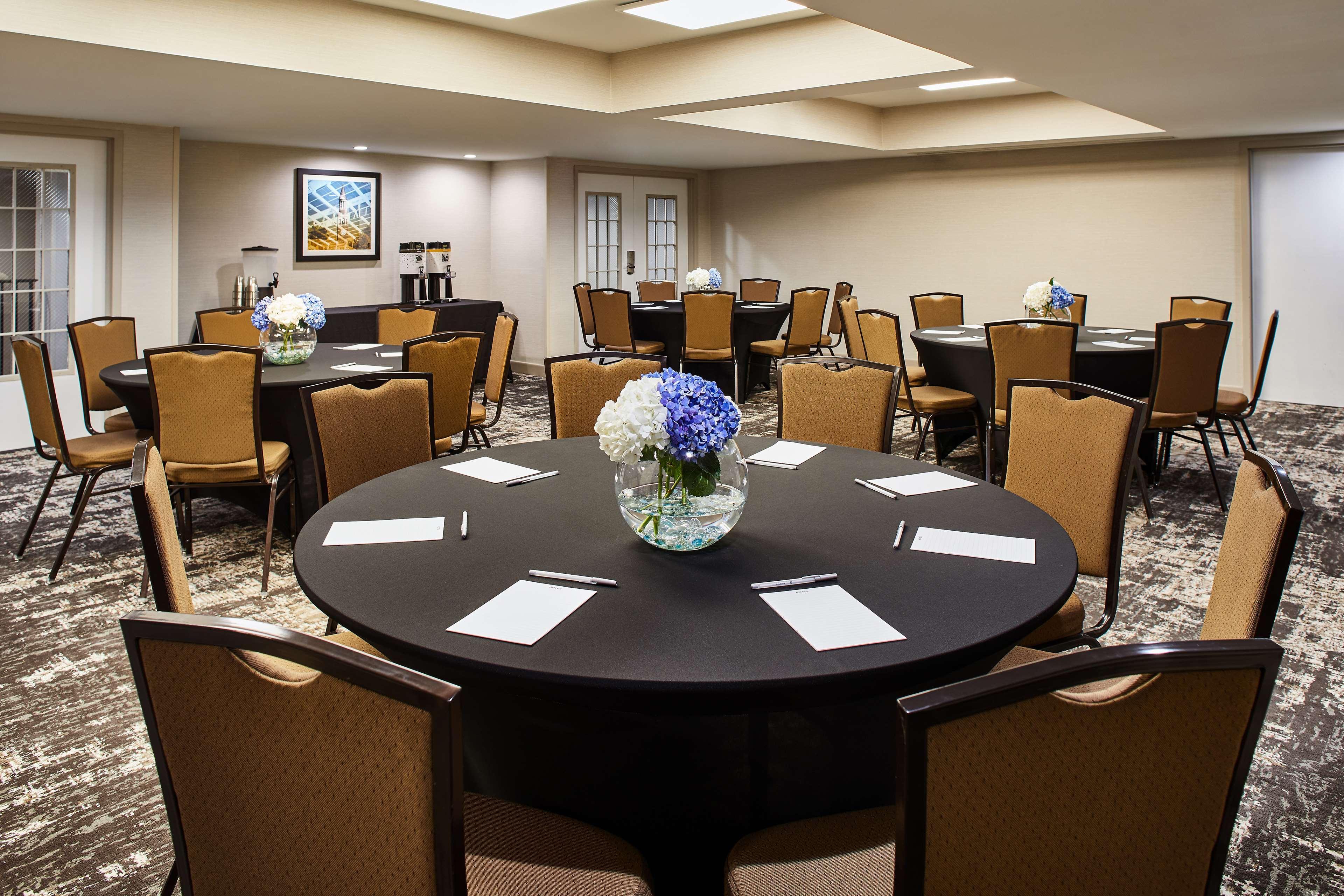 Hampton Inn & Suites Chapel Hill/Durham Zewnętrze zdjęcie