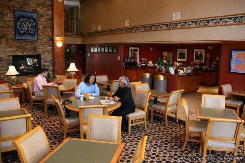 Hampton Inn & Suites Chapel Hill/Durham Restauracja zdjęcie