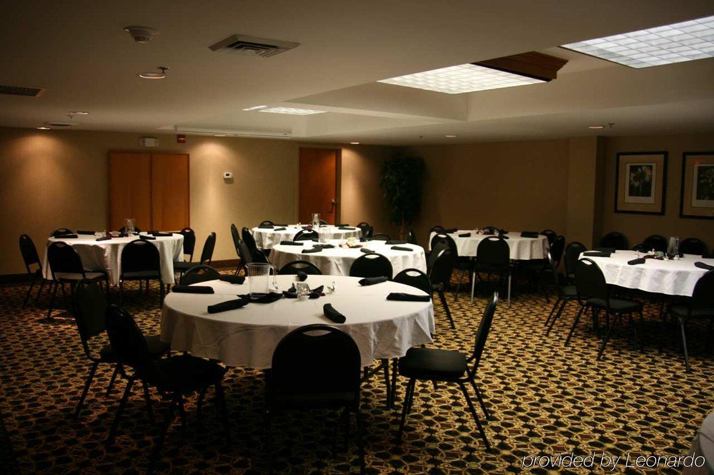 Hampton Inn & Suites Chapel Hill/Durham Restauracja zdjęcie